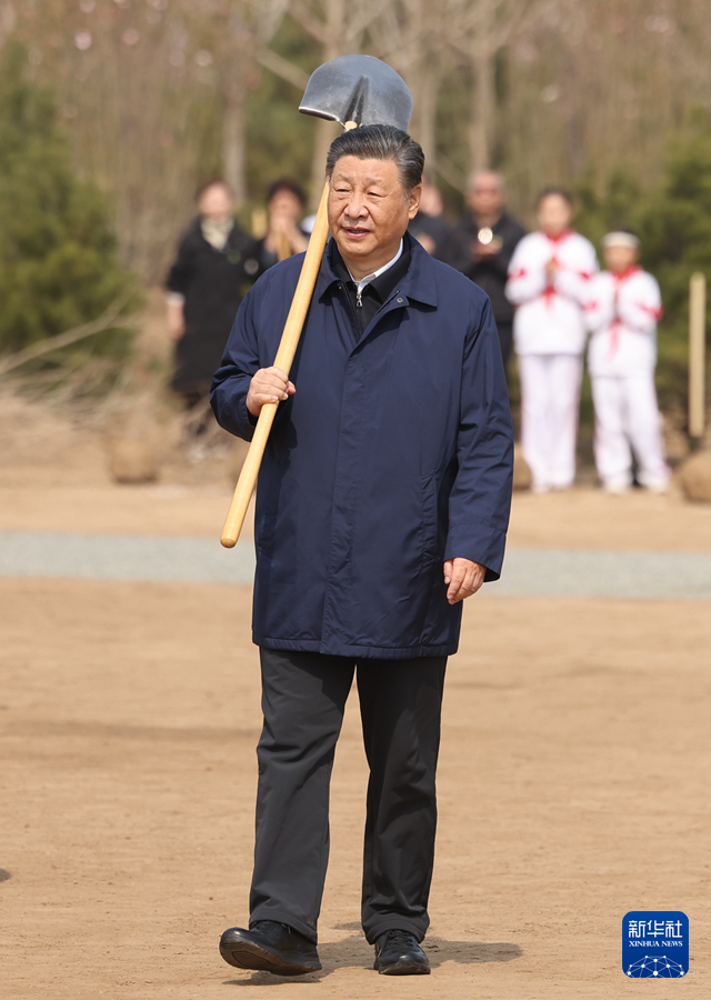 习近平在参加首都义务植树活动时强调：全民植树增绿，共建美丽中国2.png