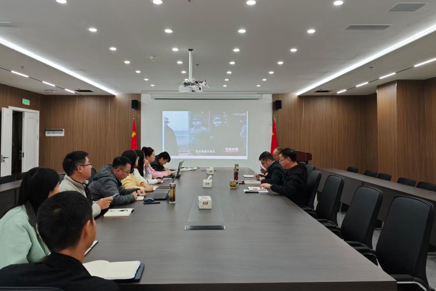 6904c8e152d91.jpg 2.jpg